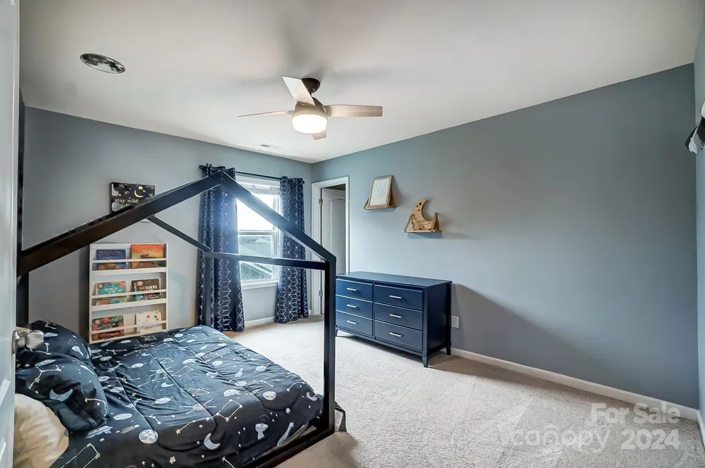 1044 Crescent Moon Dr, Fort Mill, SC 29715