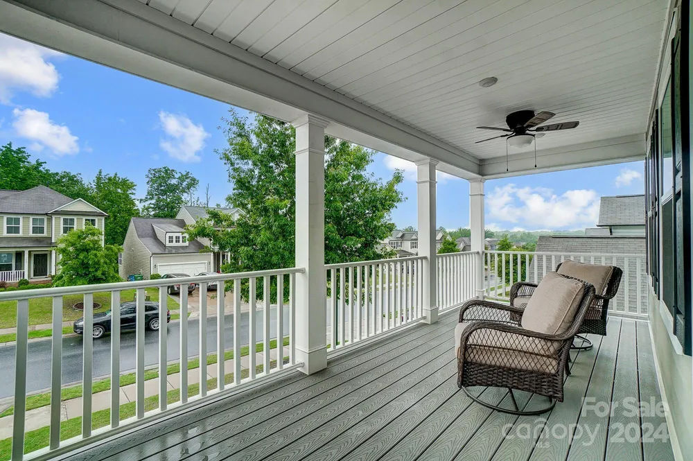 1044 Crescent Moon Dr, Fort Mill, SC 29715