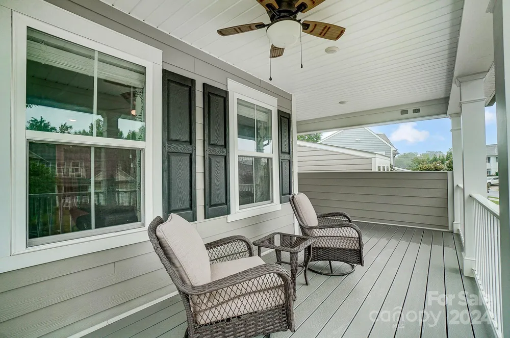 1044 Crescent Moon Dr, Fort Mill, SC 29715