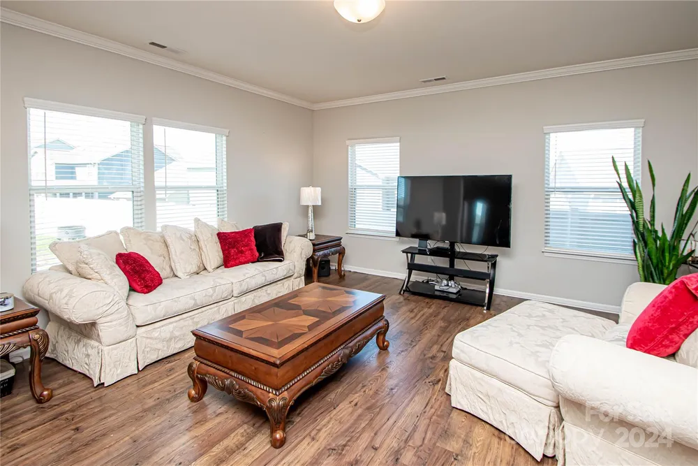 5115 Grace View Dr, Pineville, NC 28134