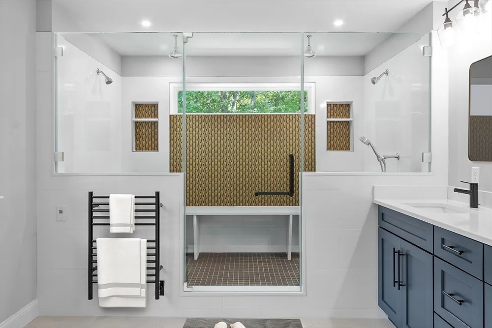3 Groton Rd, Westford, MA 01886