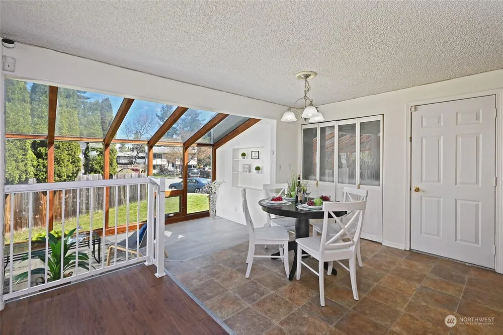 5560 34th Street Loop NE, Tacoma, WA 98422