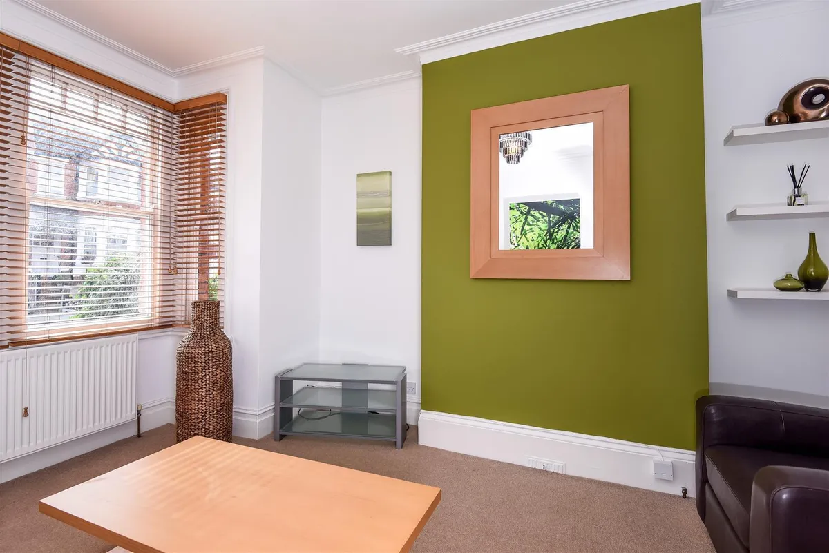 Harlesden Road, London, NW10 - Garden Flat