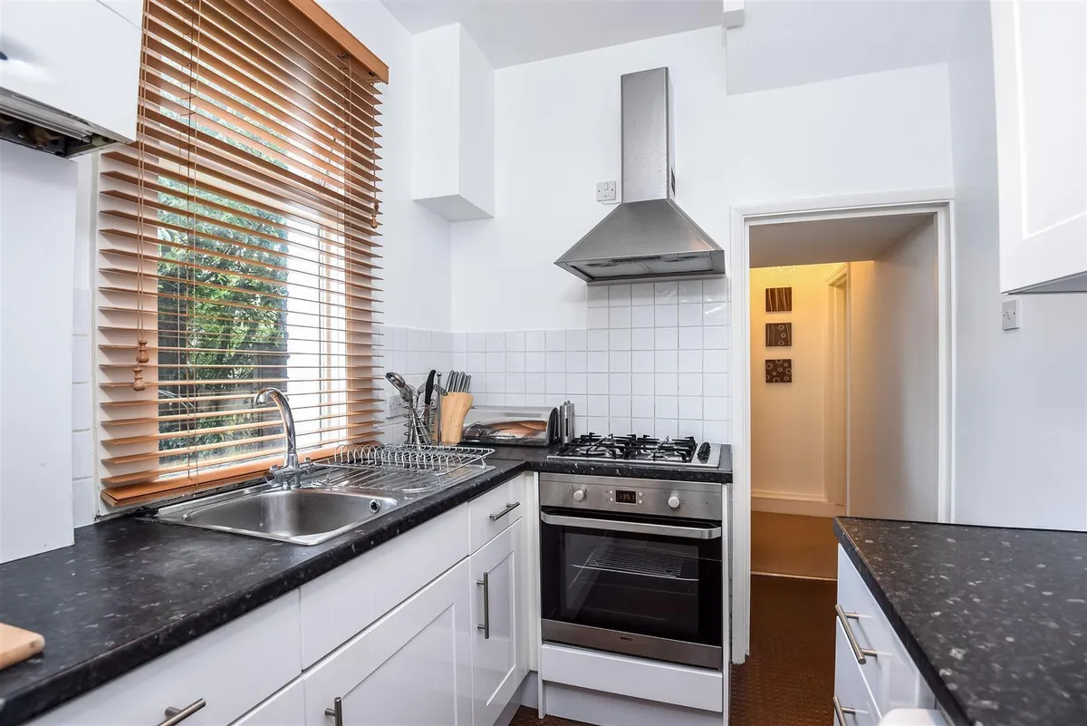Harlesden Road, London, NW10 - Garden Flat