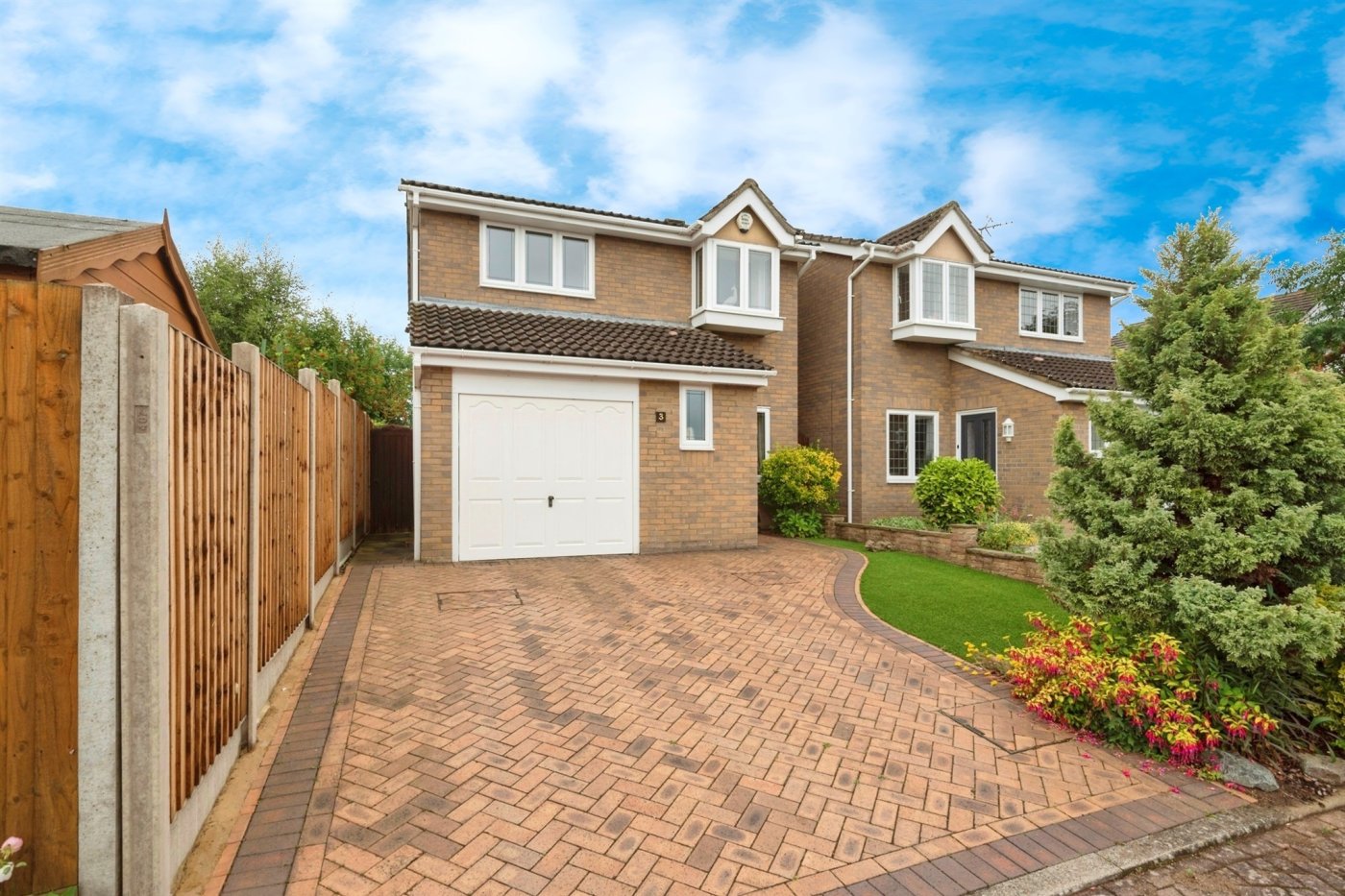 Estate Agents & Lettings Agents in Stopsley, Luton Connells Contact Us