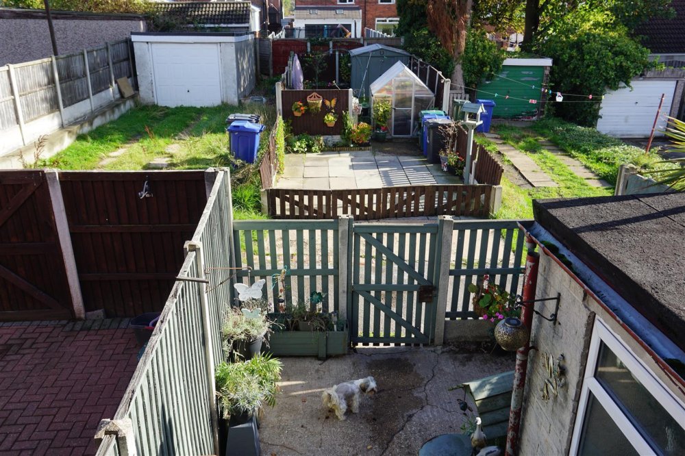 3 bedroom property for sale in Hill Crest, Skellow, Doncaster Offers