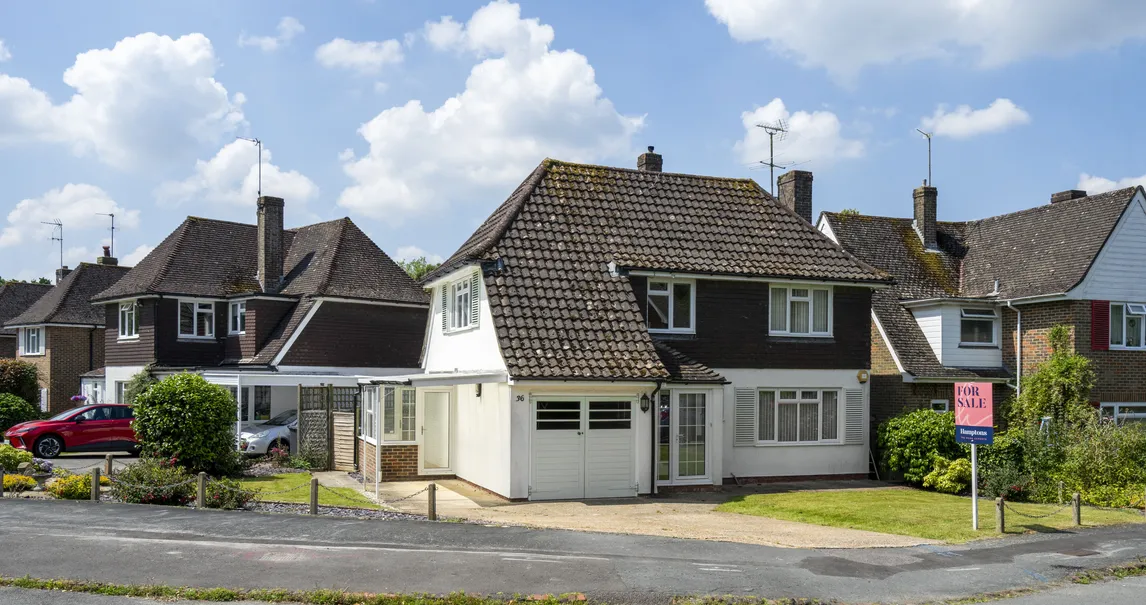 Properties for sale in Lindfield