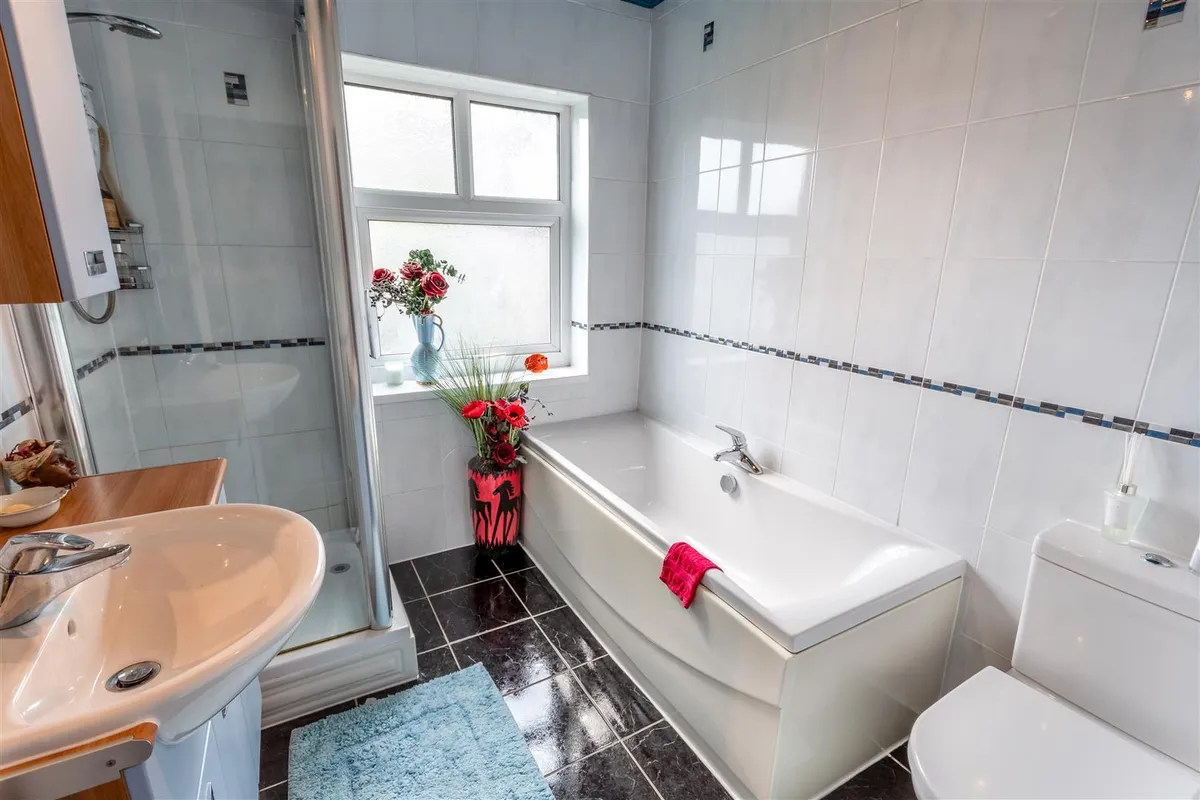 21 Nether Avenue, Grenoside, S35 8PW