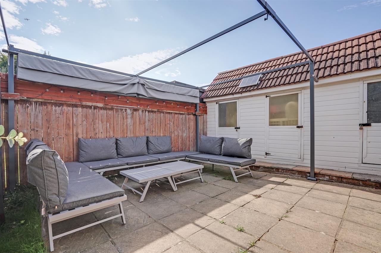 Martin Gardens, Dagenham, Essex Image 11
