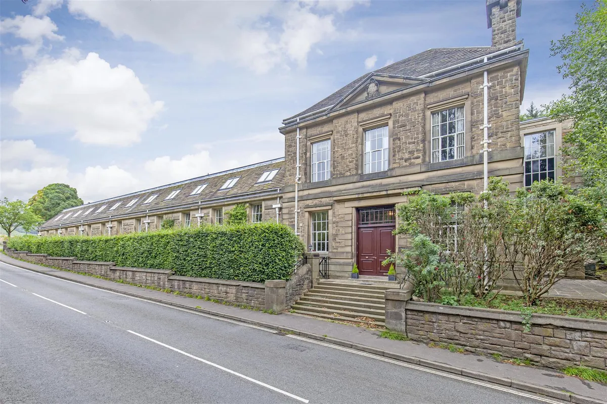 28, Ashopton Road, Bamford, Hope Valley, Derbyshire, S33 0BY