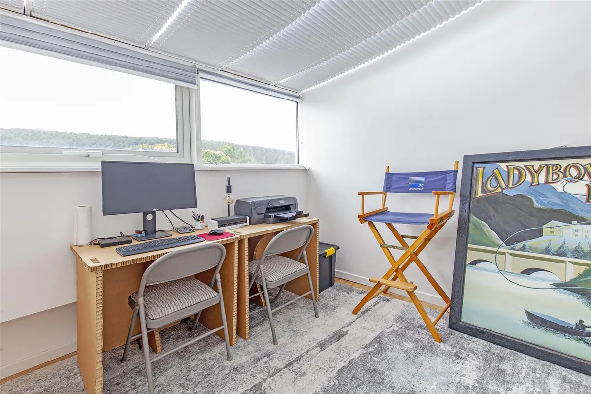 28, Ashopton Road, Bamford, Hope Valley, Derbyshire, S33 0BY