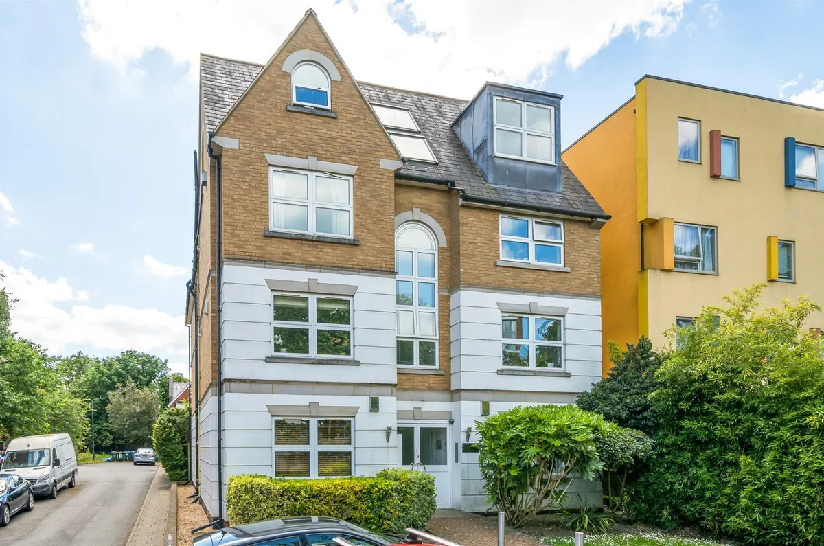 Willesden Lane, London, NW6