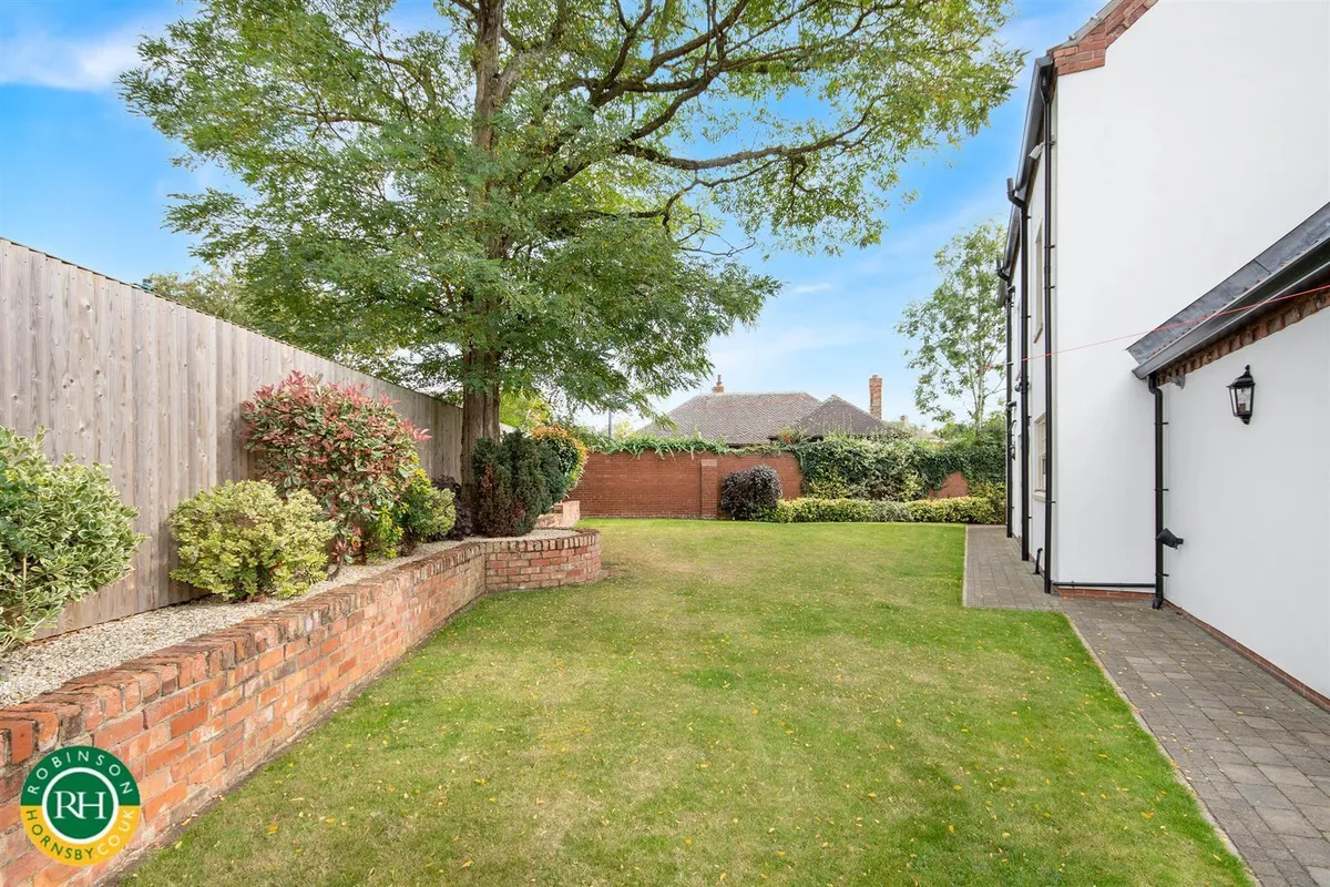 Ash Hill Road, Hatfield, Doncaster
