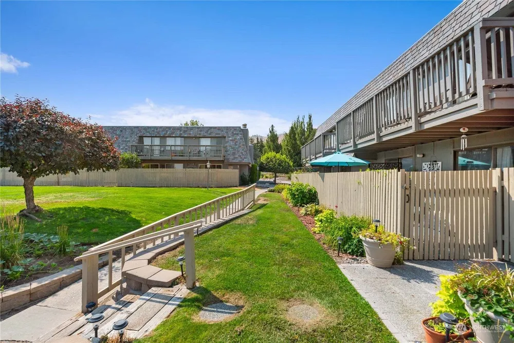 1535 Castlerock Ave, Wenatchee, WA 98801