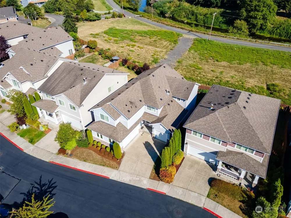 21626 46th Pl S, Kent, WA 98032