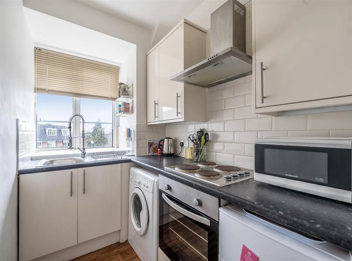 Willesden Lane, London, NW6