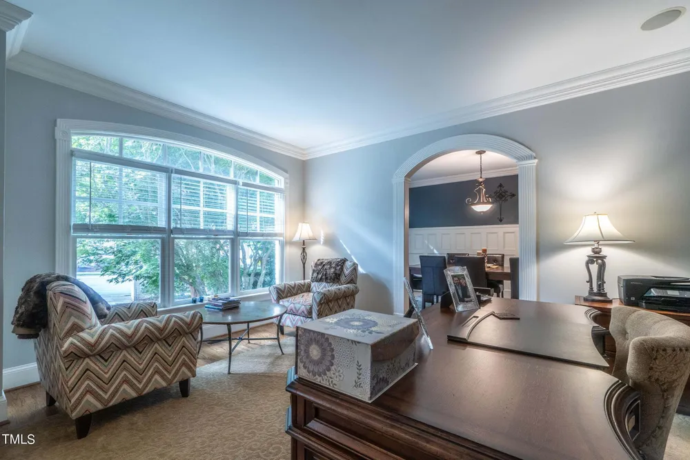 2704 Saint Marys St, Raleigh, NC 27609