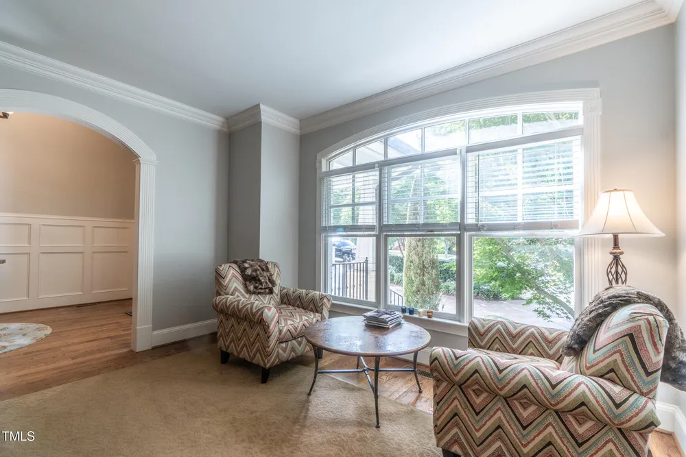 2704 Saint Marys St, Raleigh, NC 27609