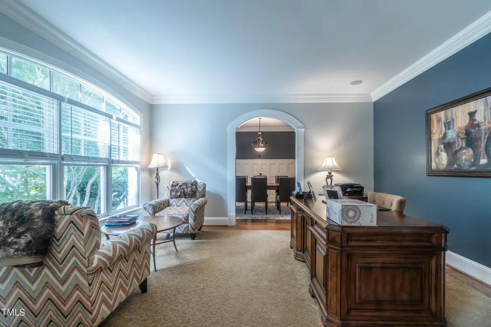 2704 Saint Marys St, Raleigh, NC 27609