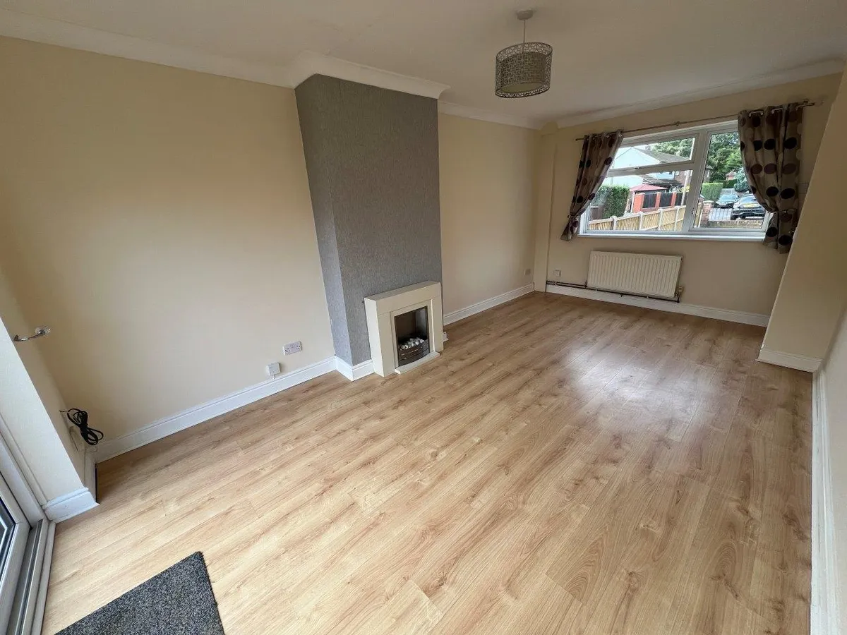 CORNWALL CLOSE, GRANTHAM