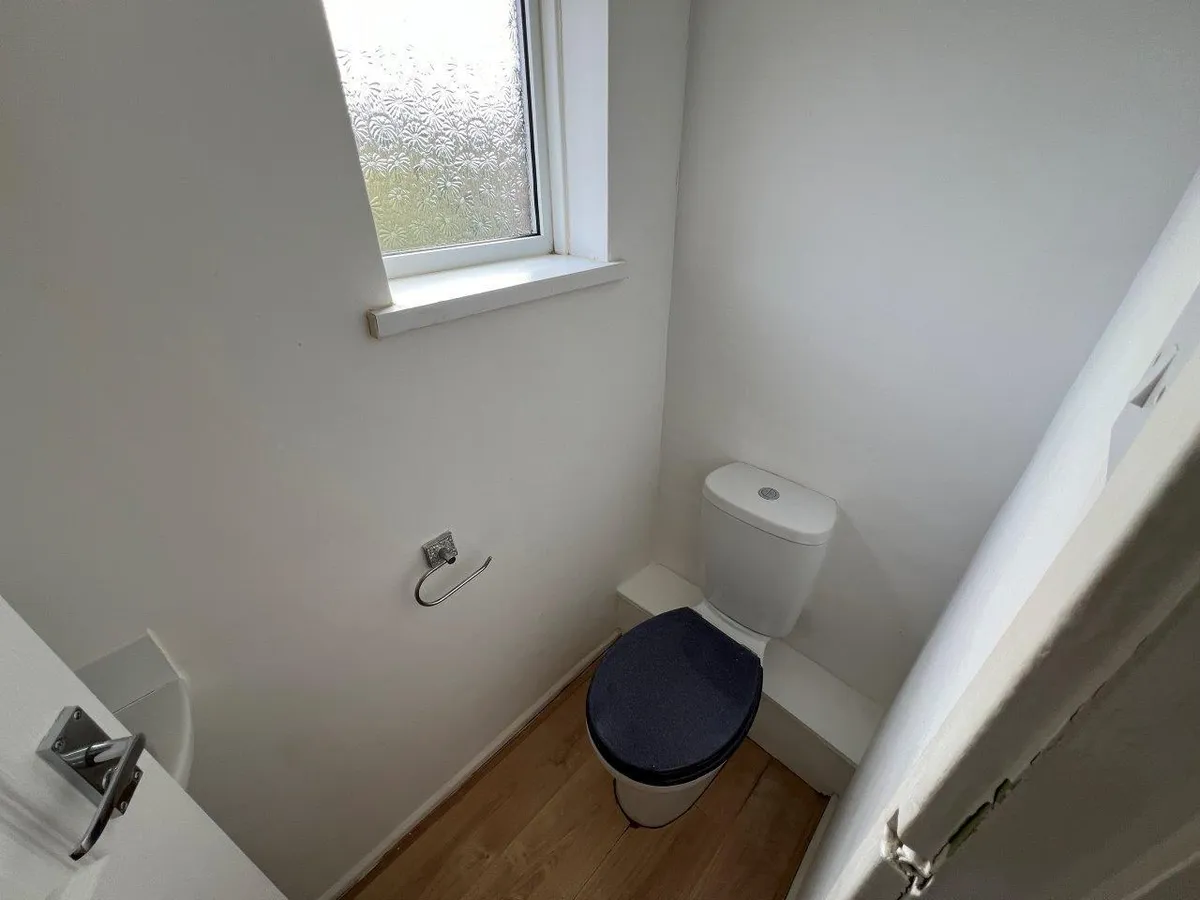 CORNWALL CLOSE, GRANTHAM