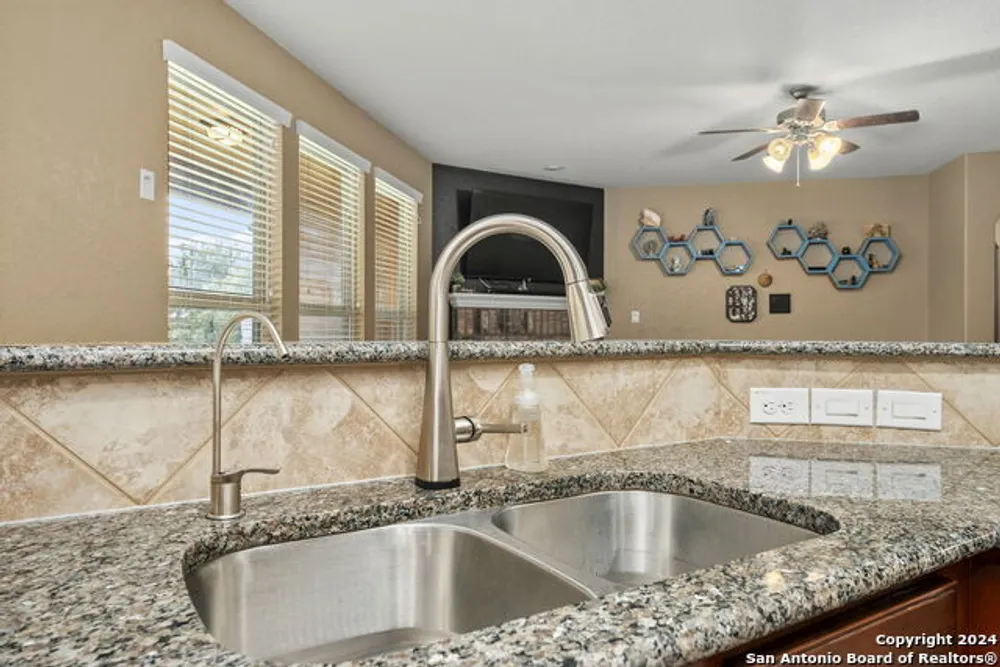 11331 Phoebe Lace, San Antonio, TX 78253