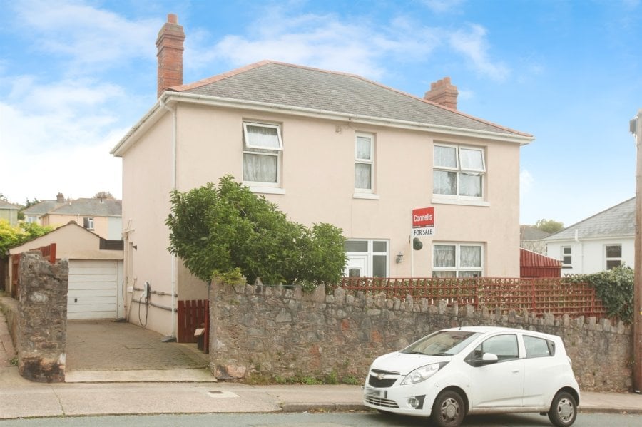 Properties for sale in Torquay, Devon