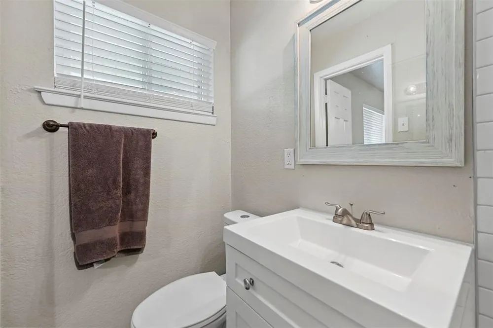 5463 Waits Ave, Fort Worth, TX 76133