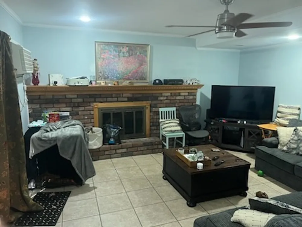 110 Totten Ave, Deer Park, NY 11729