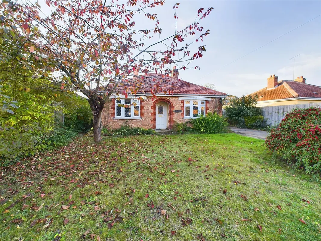Shipdham Road, Dereham