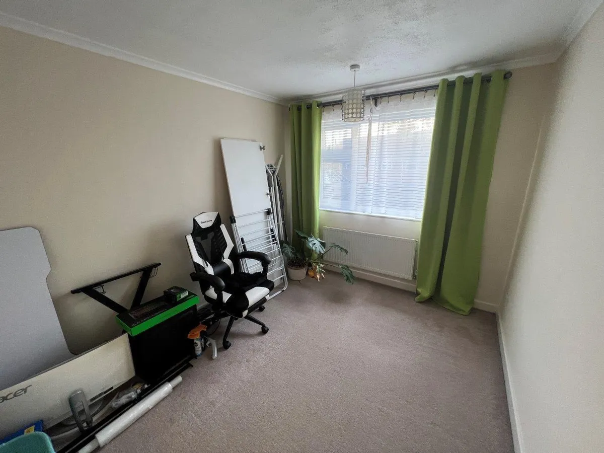 EDENDALE ROAD, MELTON MOWBRAY