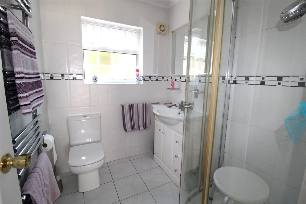 Highcliff Crescent, Rochford, Essex, SS4