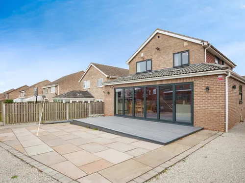 Haighside Way, Rothwell, LEEDSphoto