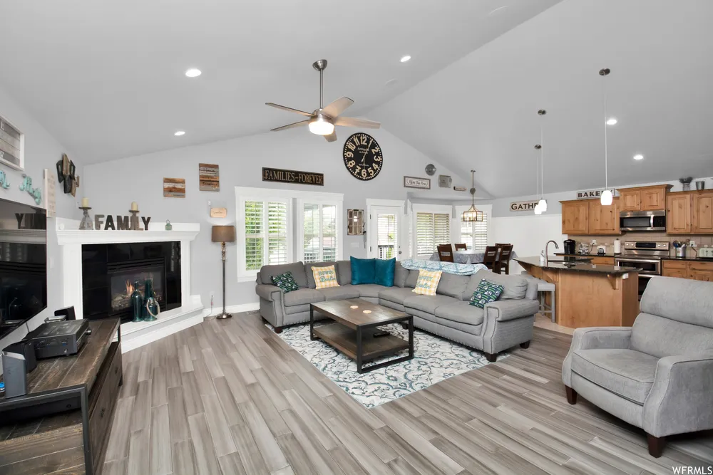 3131 MacIntosh Way, Pleasant View, UT 84414