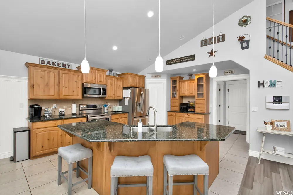 3131 MacIntosh Way, Pleasant View, UT 84414