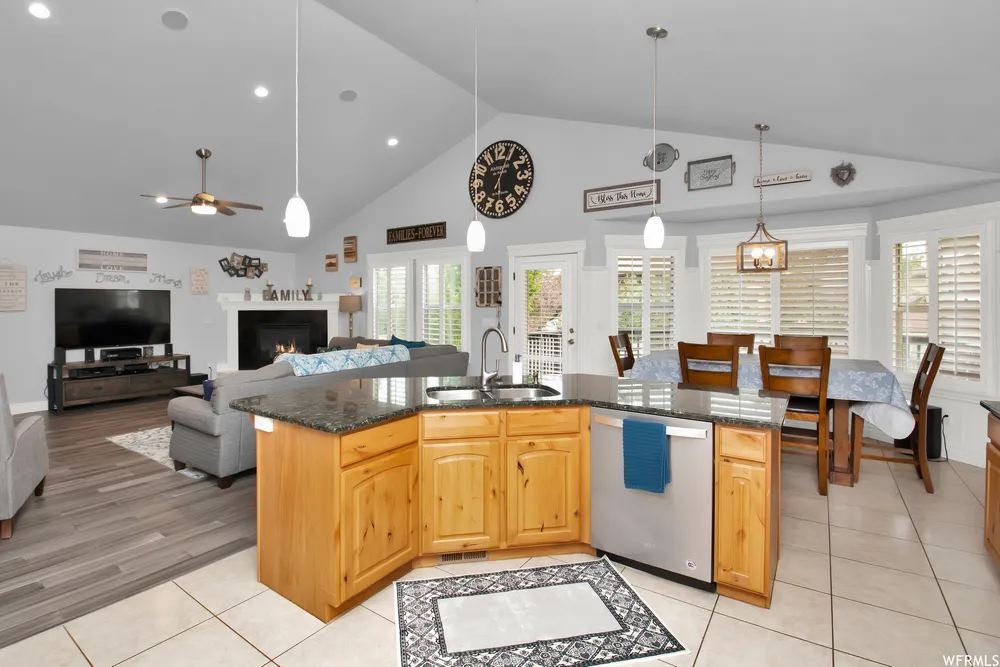 3131 MacIntosh Way, Pleasant View, UT 84414
