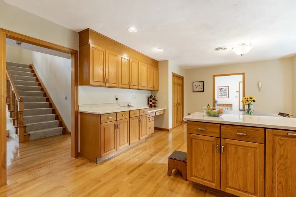 5 Windham Circle, Canton, MA 02021