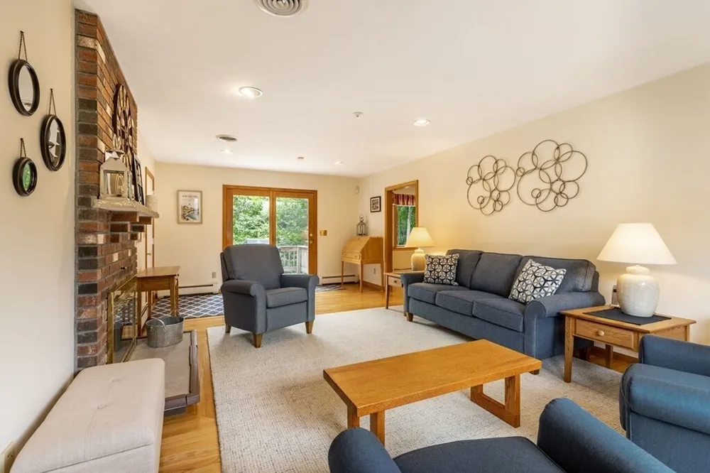 5 Windham Circle, Canton, MA 02021
