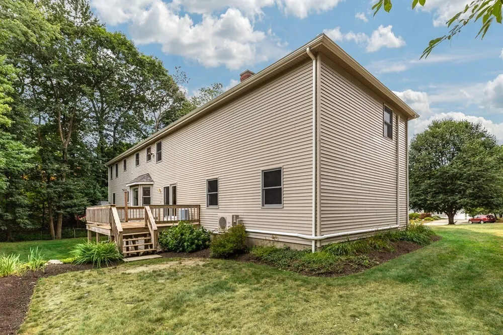 5 Windham Circle, Canton, MA 02021