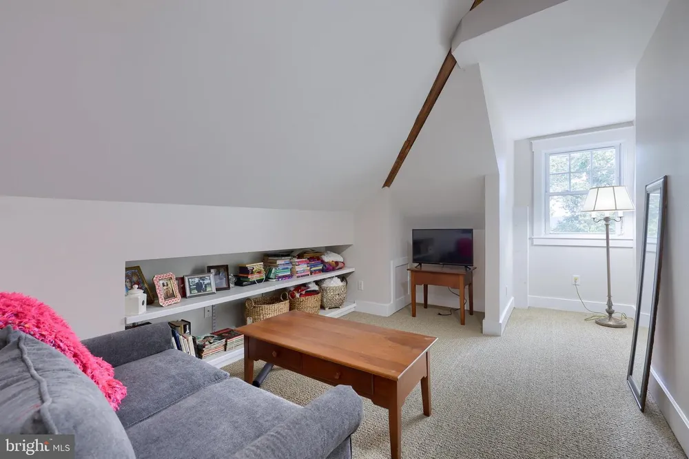 1026 W Clay St, Lancaster, PA 17603