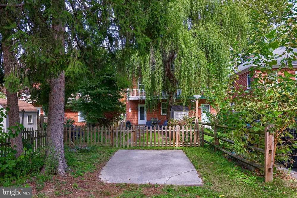 1026 W Clay St, Lancaster, PA 17603