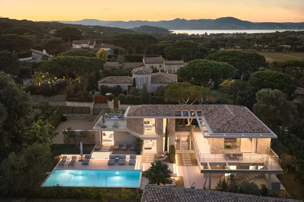 Saint-Tropez, 83990, France