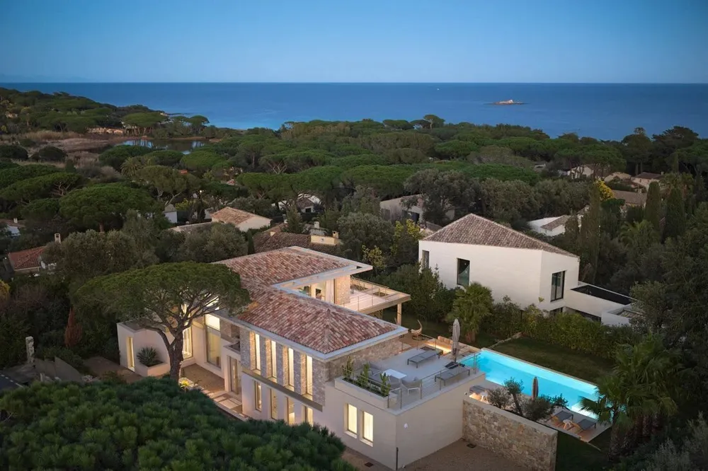 Saint-Tropez, 83990, France