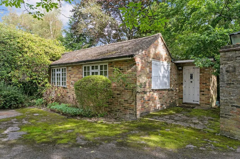 2 Dukes Kiln Drive, Gerrards Cross, SL9