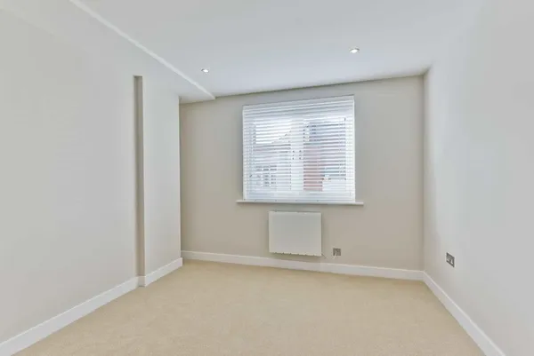 Church Street, Walton-On-Thames, KT12 photo 6