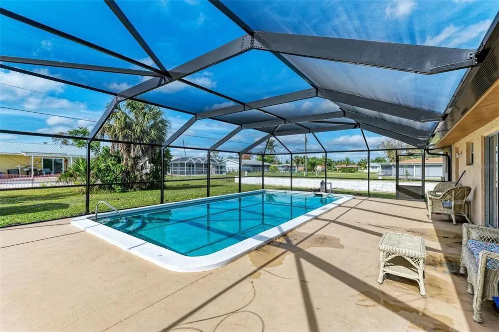 258 Shadow St NW, Port Charlotte, FL 33952