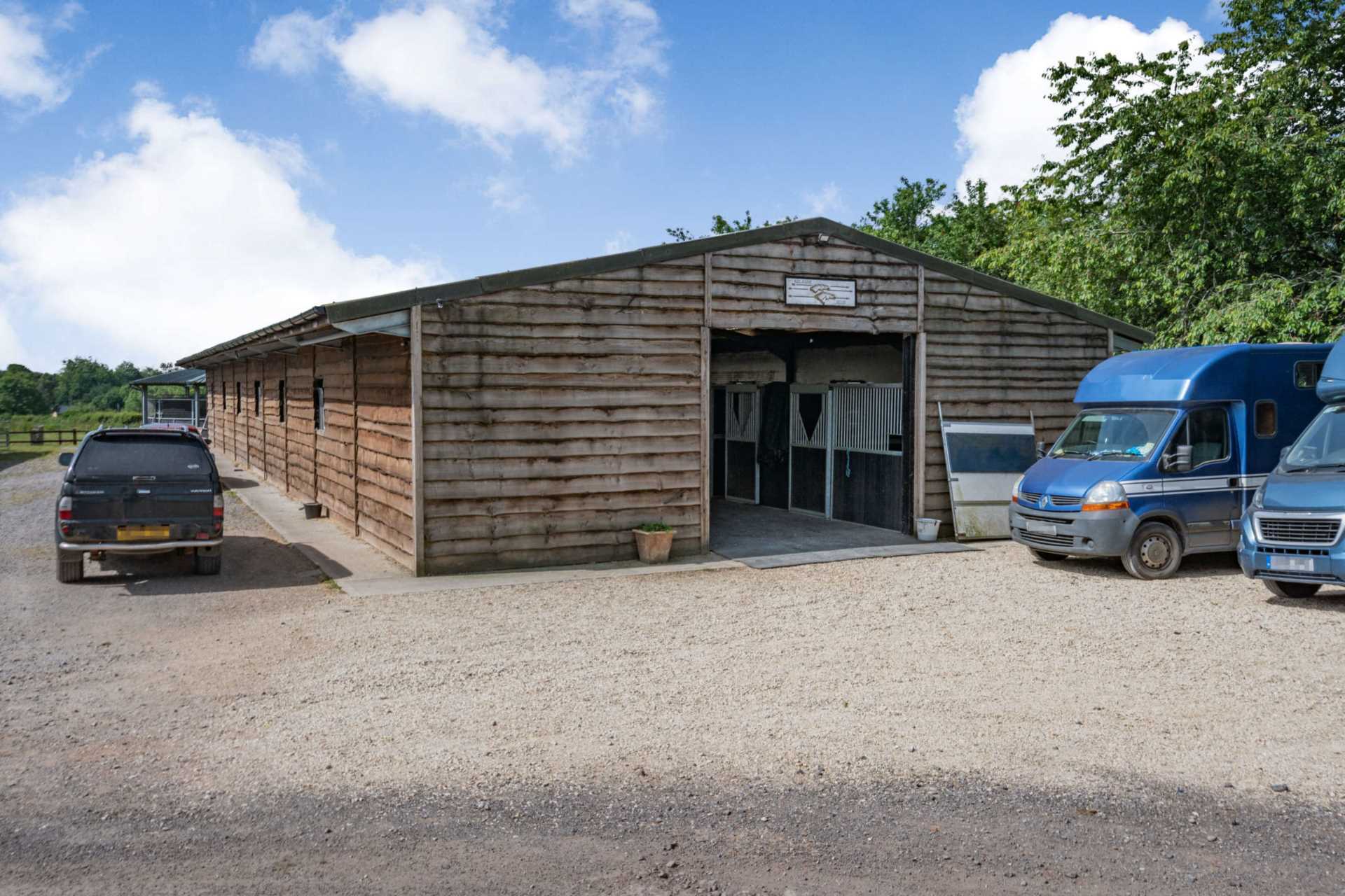 Easterton Sands, Wiltshire Image 8