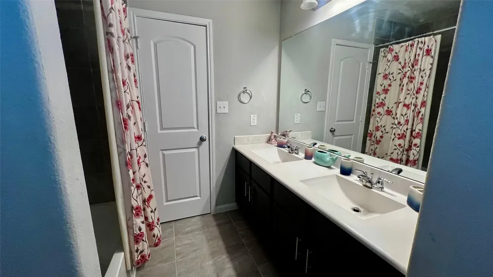 31550 Elkcreek Bend Dr, Hockley, TX 77447