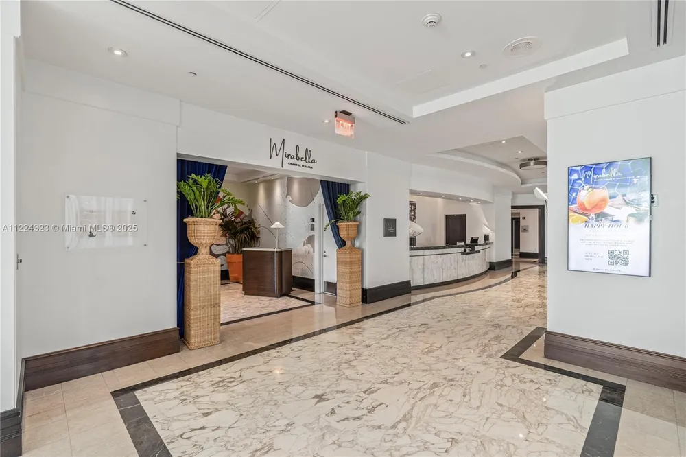 4401 Collins Ave, Miami Beach, FL 33140