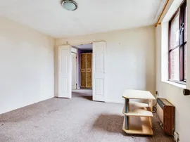 Aldborough Close, Westlea, Swindon thumb 3